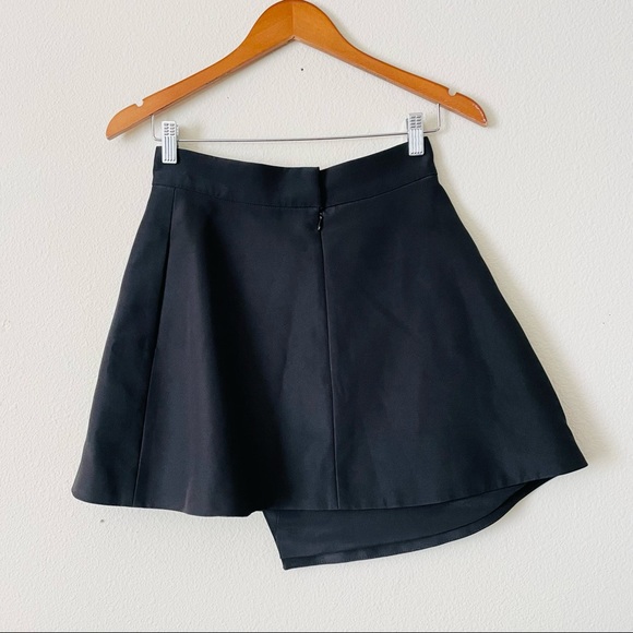 Revolve C/MEO COLLECTIVE black asymmetrical skirt - Picture 3 of 5